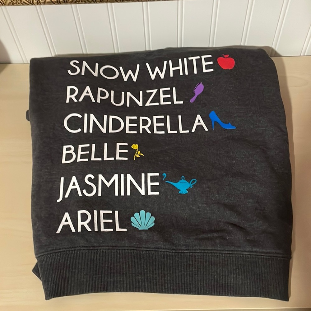 Disney Princess Cropped Crewneck